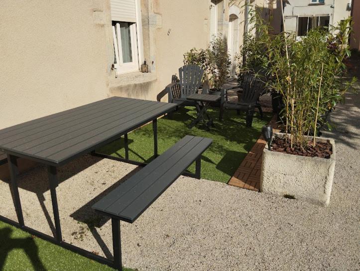 Maison De Village Appartement Rdc Avec Terrasse Gy Exterior foto